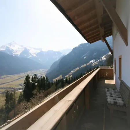 Holiday home Lamplberg By Interhome