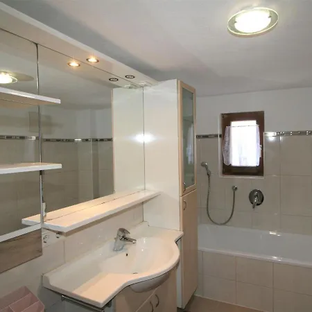 Holiday home Lamplberg By Interhome